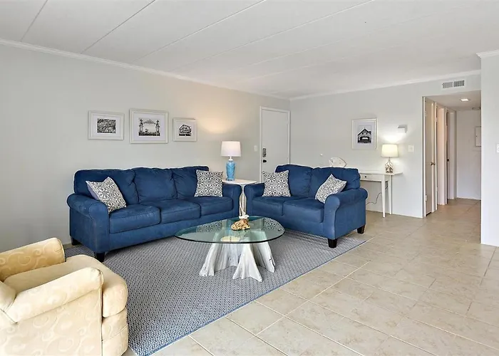 2 Bedroom 60th Street Oceanside Just Steps To The Beach! * Ocean City